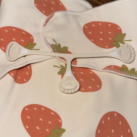 Preflat Cloth Diaper w/ White Snappi - Picture 5 of 5